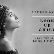 El texto musical YOUR WINGS de LAUREN DAIGLE también está presente en el álbum Look up child (2018)