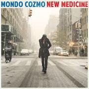 El texto musical IT FILLS THE ROOM de MONDO COZMO también está presente en el álbum New medicine (2020)