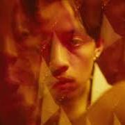 El texto musical FAR AWAY de RINI también está presente en el álbum Lucky 7 (2024)