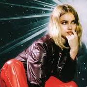 El texto musical HOTEL de CLAIRE ROSINKRANZ también está presente en el álbum 6 of a billion (2021)