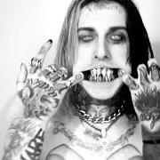 El texto musical HELLRAP de GHOSTEMANE también está presente en el álbum Anti-icon (2020)