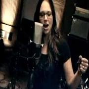 El texto musical BAG IT UP de STEFANIE HEINZMANN también está presente en el álbum Roots to grow (2009)