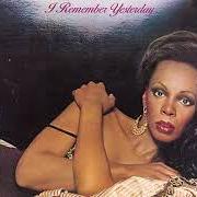 El texto musical BACK IN LOVE AGAIN de DONNA SUMMER también está presente en el álbum I remember yesterday (1977)