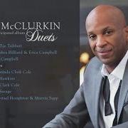 El texto musical I AM AMAZED de DONNIE MCCLURKIN también está presente en el álbum Duets (2014)