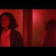 El texto musical DOORWAYS + TRUST ISSUES de LITTLE SIMZ también está presente en el álbum Stillness in wonderland (deluxe edition) (2016)