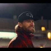 El texto musical I WALK ALONE de CHASE RICE también está presente en el álbum I hate cowboys & all dogs go to hell (2023)