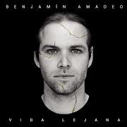 El texto musical MUNDOS PARALELOS de BENJAMÍN AMADEO también está presente en el álbum Vida lejana (2016)