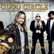 El texto musical GRAVEYARD CITY de VOODOO CIRCLE también está presente en el álbum More than one way home (2013)
