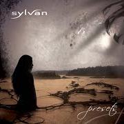 El texto musical SIGNED AWAY de SYLVAN también está presente en el álbum Presets (2007)