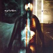 El texto musical THIS WORLD IS NOT FOR ME de SYLVAN también está presente en el álbum X-rayed (2004)