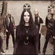 El texto musical HEAVY LIES THE CROWN de DRACONIAN también está presente en el álbum Sovran (2015)