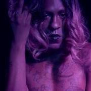 El texto musical SHIT TALKING CREEP de MYKKI BLANCO también está presente en el álbum Mykki (2016)