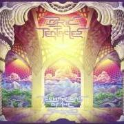 El texto musical THE HIGH PASS de OZRIC TENTACLES también está presente en el álbum Technicians of the sacred (2015)