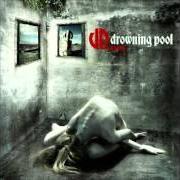 El texto musical REBORN de DROWNING POOL también está presente en el álbum Full circle (2007)