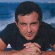El texto musical CE MONDE de RICHARD ANTHONY también está presente en el álbum Ce monde (2006)