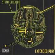 El texto musical BIRD'S EYE VIEW de STATIK SELEKTAH también está presente en el álbum Extended play (2013)