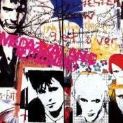 El texto musical BE MY ICON de DURAN DURAN también está presente en el álbum Medazzaland (1997)