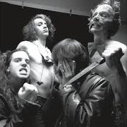 El texto musical I'M IN A HEAD de DWARVES también está presente en el álbum Lucifer's crank (1991)