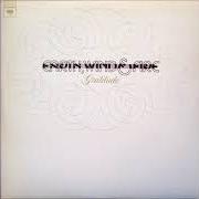 El texto musical SUN GODDESS de EARTH, WIND & FIRE también está presente en el álbum Gratitude (1975)