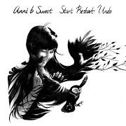 El texto musical TO ROLL LIKE A BALL de ANNI B SWEET también está presente en el álbum Start, restart, undo (2009)