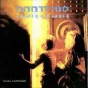 El texto musical BRING ON THE DAMNED de ABATTOIR (US) también está presente en el álbum The only safe place (1986)