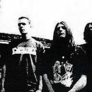 El texto musical POSSESSED BY HYURII de ANTARKTIS UTOPIA también está presente en el álbum Self-destruction - demo (2003)