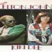 El texto musical LIVE LIKE HORSES de ELTON JOHN también está presente en el álbum Greatest hits 1970-2002 (disc 3) (2002)