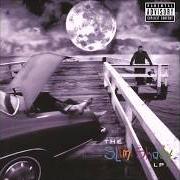 El texto musical LOW, DOWN, DIRTY de EMINEM también está presente en el álbum Slim shady