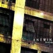 El texto musical TWISTED de ENTWINE también está presente en el álbum Fatal design (2006)