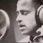 El texto musical IO AMERÒ de EROS RAMAZZOTTI también está presente en el álbum Dove c'è musica (1996)