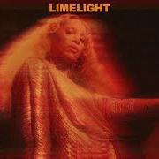 El texto musical LIMELIGHT de AGNES también está presente en el álbum Limelight / i trance (2019)