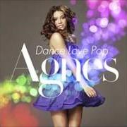 El texto musical BIG BLUE WALL de AGNES también está presente en el álbum Dance love pop (2010)