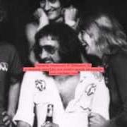 El texto musical PROVE YOUR LOVE de FLEETWOOD MAC también está presente en el álbum Heroes are hard to find (1974)