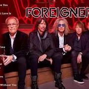 El texto musical WOMAN OH WOMAN de FOREIGNER también está presente en el álbum Foreigner (1977)