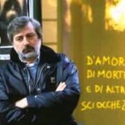 El texto musical IL CADUTO de FRANCESCO GUCCINI también está presente en el álbum D'amore di morte e di altre sciocchezze (1996)