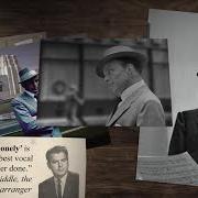 El texto musical IT'S A LONESOME OLD TOWN de FRANK SINATRA también está presente en el álbum Frank sinatra sings for only the lonely (1958)