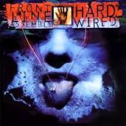 El texto musical CIRCUITRY de FRONT LINE ASSEMBLY también está presente en el álbum Hard wired (1995)