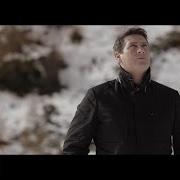 El texto musical I BELIEVE IN FATHER CHRISTMAS de TONY HADLEY también está presente en el álbum The christmas album (2015)