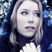 El texto musical CORPUS CHRISTI CAROL de HAYLEY WESTENRA también está presente en el álbum Winter magic (2009)