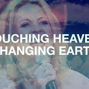 El texto musical I WILL BLESS YOU LORD de HILLSONG también está presente en el álbum Touching heaven, changing earth (1998)