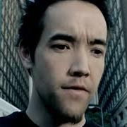 El texto musical HOOBASTANK TALKING TO FANS de HOOBASTANK también está presente en el álbum The reason (2003)