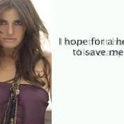 El texto musical I FEEL EVERYTHING de IDINA MENZEL también está presente en el álbum I stand (2008)