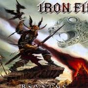 El texto musical ALONE IN THE DARK de IRON FIRE también está presente en el álbum Revenge