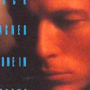 El texto musical LOVE DON'T COME EASY de JACK WAGNER también está presente en el álbum Alone in a crowd (1993)