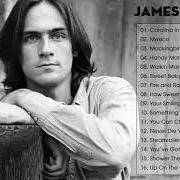 El texto musical SOMETHING IN THE WAY SHE MOVES de JAMES TAYLOR también está presente en el álbum James taylor: greatest hits (1976)