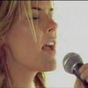 El texto musical NOT THIS TIME de JENNIFER PAIGE también está presente en el álbum Positively somewhere (2001)