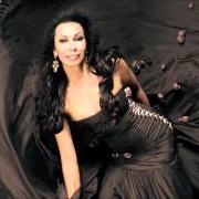 El texto musical ECHOES LOVE de JENNIFER RUSH también está presente en el álbum Best of 1983-2010 (1985)