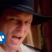 El texto musical EVERYTIME I FALL (IT BREAKS HER HEART) de JOHN MICHAEL MONTGOMERY también está presente en el álbum Life's a dance (1992)