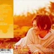 El texto musical LOVE'S GREAT OCEAN de K.D. LANG también está presente en el álbum Invincible summer (2000)