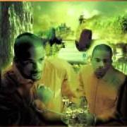 El texto musical LEMME GET UP IN YA de KANE & ABEL también está presente en el álbum Most wanted (2001)